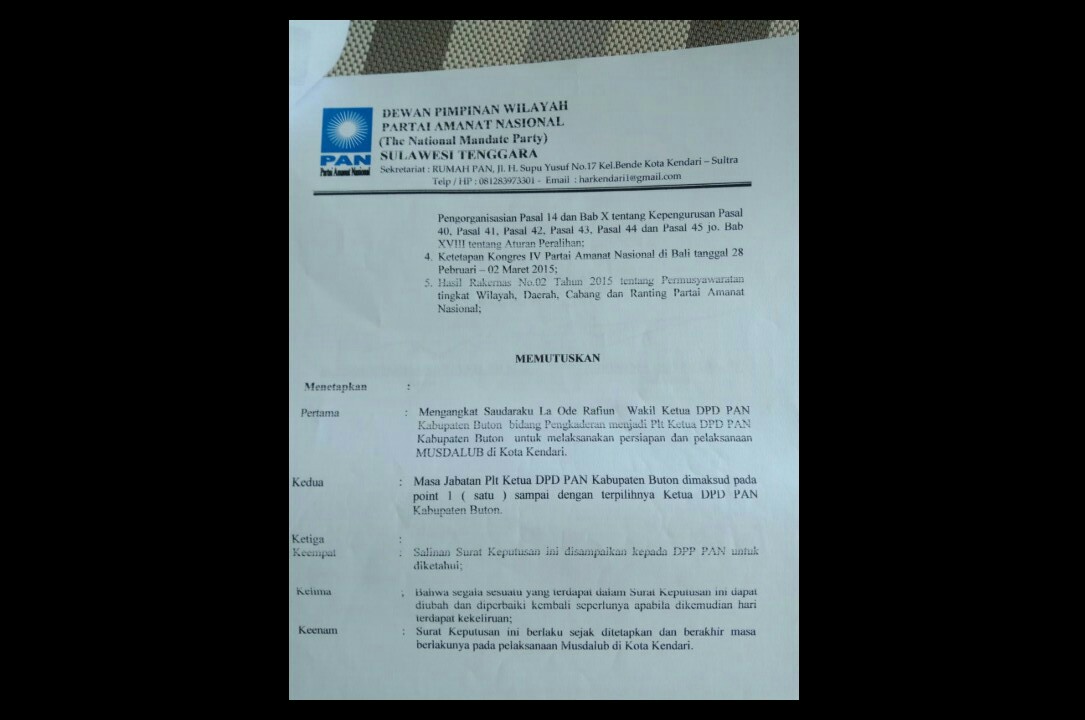SK pengangkatan La Ode Rafiun sebagai plt ketua DPD PAN Kabupaten Buton. Foto:La Ode Ali/SULTRAKINI.COM