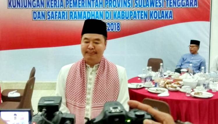 Penjabat Gubermur Sulawesi Tenggara, Teguh Setyabudi. (Foto: Zulfikar/SULTRAKINI.COM)