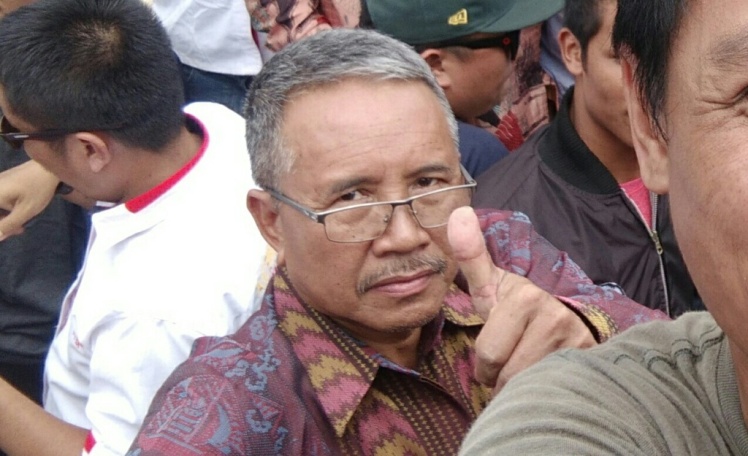 Mantan Sekda Konawe, Ridwan Lamaroa (foto: Mas Jaya / SULTRAKINI.COM)
