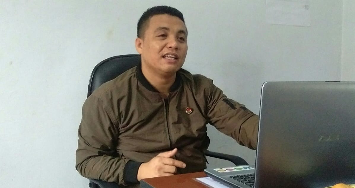 Komisioner Panwaslu Konawe, Indra Eka Putra (foto: Mas Jaya / SULTRAKINI.COM)
