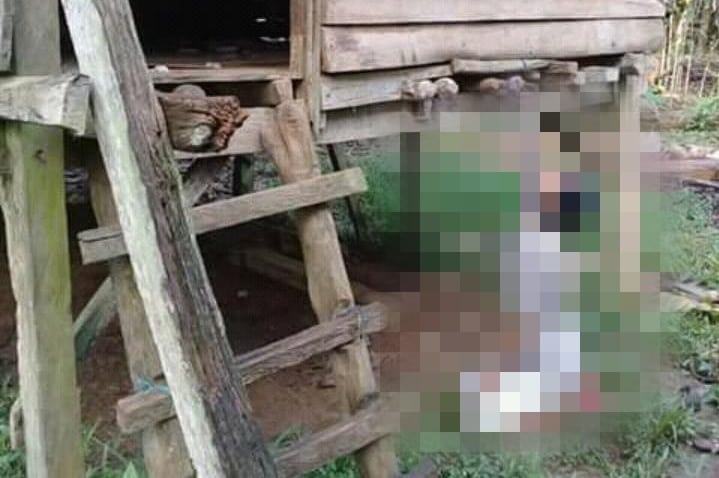 Sosok mayat wanita ditemukan tewas tergantung di sebuah gubuk kebun, Jumat (29/6/2018), (Foto : Polres Muna/SULTRAKINI.COM)