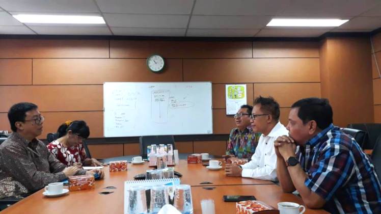 Audiensi pengurus SMSI Pusat dengan Dewan Pers di Jakarta, Senin (16/7/2018). (Foto: Dok.SMSI)