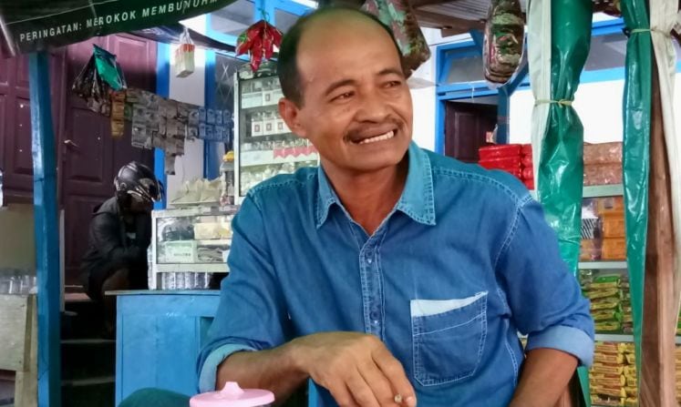Kepala Dinas Sosial Kabupaten Muna Barat, La Ode Takari. (Foto: Akhir Sanjaya/SULTRAKINI.COM)