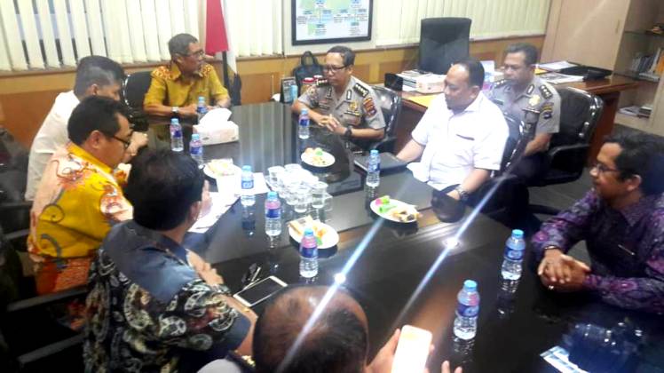 Kunjungan Tim Pencari Fakta di kantor Polda Kalimantan Selatan. (Foto: Dok.SMSI)