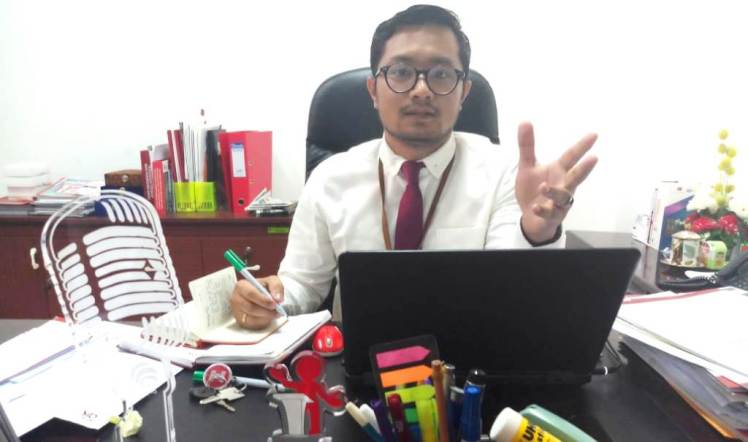 Kepala Sub Bagian Pengawasan Bank 2 OJK Sultra, Ridhony Marisson Hasudungan Hutasoit, Rabu (11/7/2018). (Foto:Dok.Pribadi)