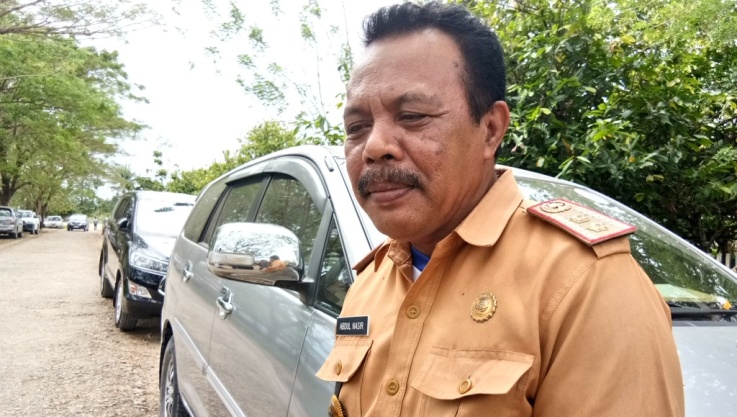 Kepala Dinas Pariwisata dan Kebudayaan Kabupaten Muna Barat, Abdul Nasir Kola. (Foto: Akhir Sanjaya/SULTRAKINI.COM)