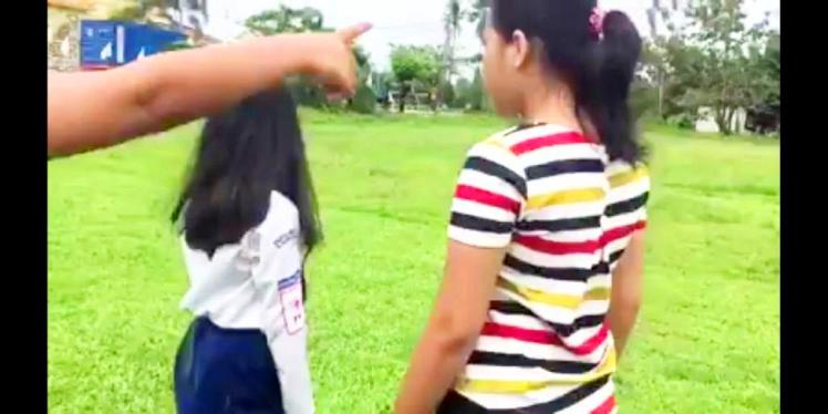 Potongan video bully oleh sekelompok remaja perempuan terhadap seorang siswi SMP. (Foto: Dok.SULTRAKINI.COM)
