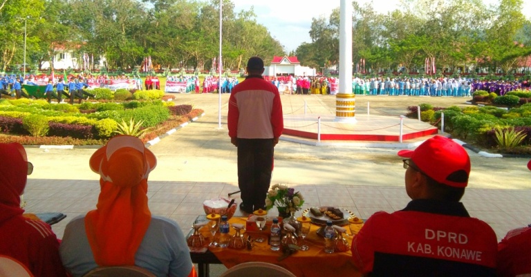 Suasana upacara pembukaan Porseni di Konawe (foto: Mas Jaya / SULTRAKINI.COM)