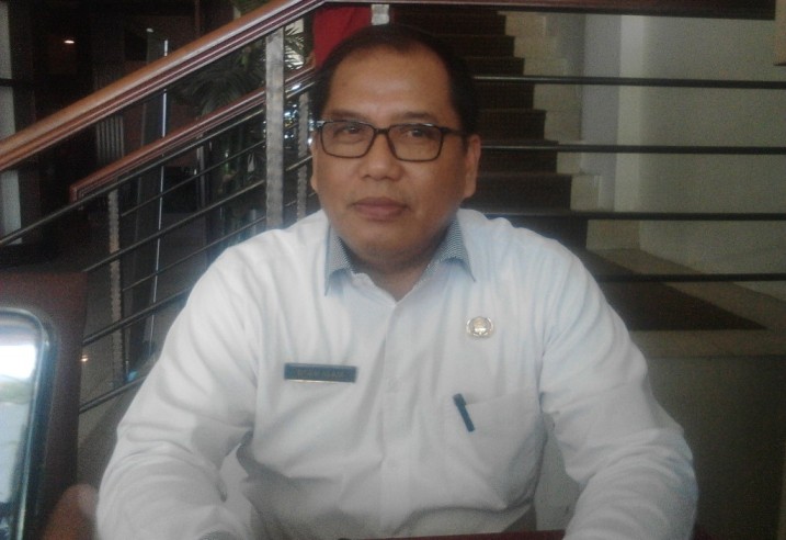 Kepala Dinas Perindustrian, Perdagangan, Koperasi dan UMKM Kota Kendari, Syam Alam, Rabu (12/9/201) (Foto: Rifin/SUKTRAKINI.COM)