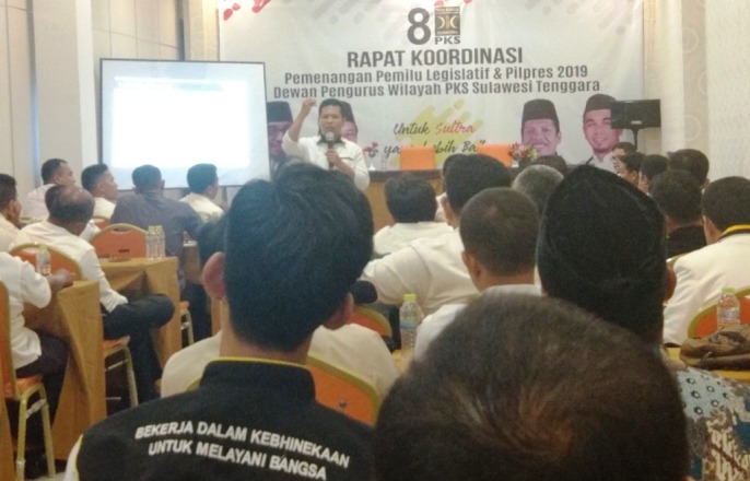 DPW PKS Sultra saat melakukan rapat koordinaso pemenangan Pemilu 2019 di Kendari beberapa waktu lalu. (Foto: Istimewa)