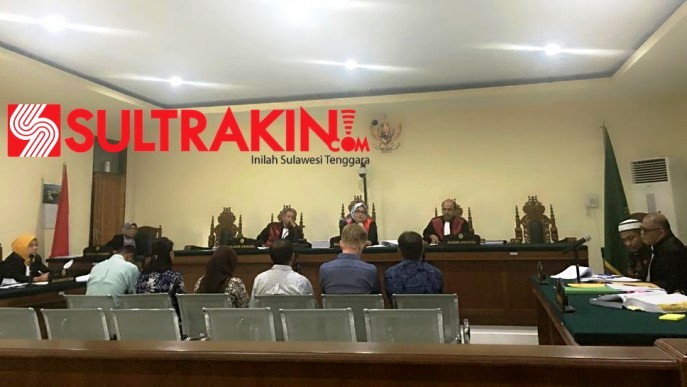 Suasana persidangan Bupati Buton Selatan (Busel) non aktif, Agus Feisal Hidayat, di Pengadilan Tipikor Kendari, Rabu (31/10/2018). (Foto: Ifal Chandra/SULTRAKINI.COM).