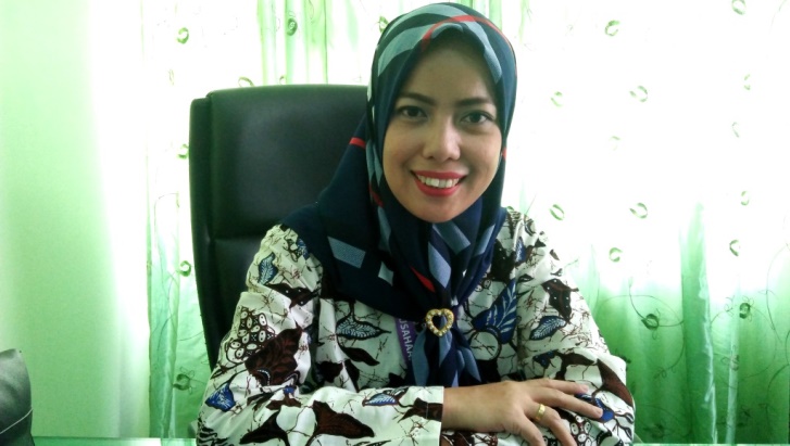 Ketua Pokja Pusat Karir PK2M UHO, Yusna Indarsyih. (Foto: Muh Yusuf/SULTRAKINI.COM)