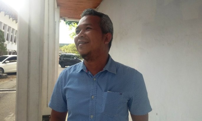 Anggota DPRD Sultra, Sudarmanto Saeka. (Foto : Hasrul Tamrin/SULTRAKINI.COM).