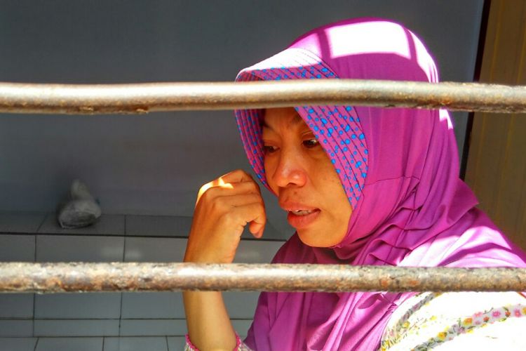 Baiq Nuril, Guru Merasa Dilecehkan Tapi Dipenjara ( Foto:Regional Kompas)