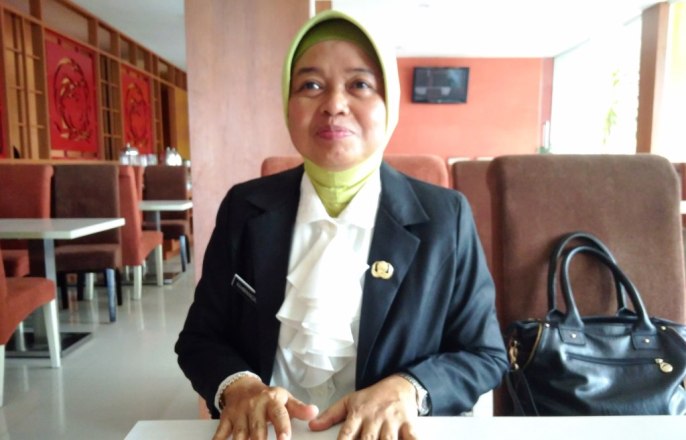 Kepala Dinas Kesehatan Kota Kendari, Rahminingrum. (Foto : Hasrul Tamrin/SULTRAKINI. COM).