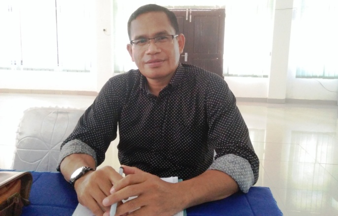 Ketua Panitia Lokal IAIN Kendari, Dr. Husain Insawan, M.Ag. (Foto: Muh Yusuf/SULTRAKINI.COM).