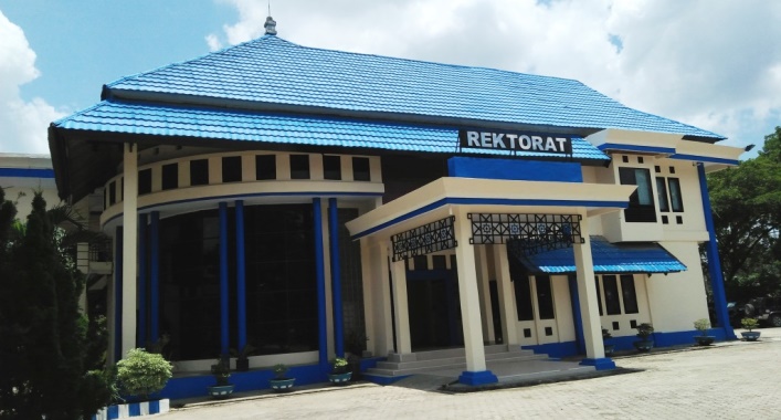 Gedung Rektorat IAIN Kendari. (Foto: Muh Yusuf/SULTRAKINI.COM)