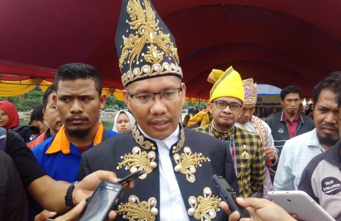 Ketua DPD PKS Kota Kendari. Sulkarnain. (Foto : Hasrul Tamrin/SULTRAKINI.COM).