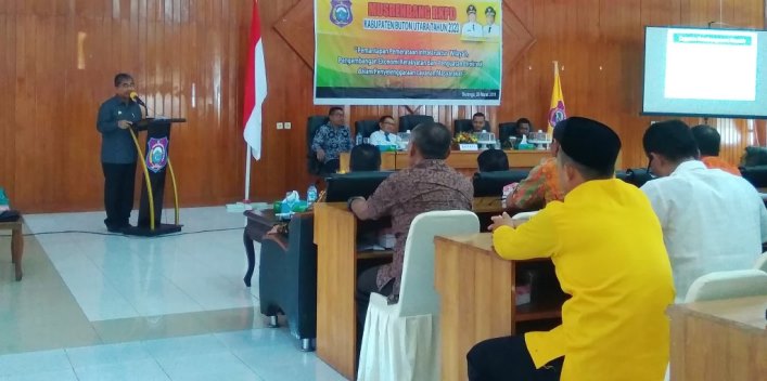 Bupati Butur, Abu Hasan sekaligus membuka Musrenbang RKPD 2020, Jumat (29/3/2019). (Foto: Ardian Saban/SULTRAKINI.COM)