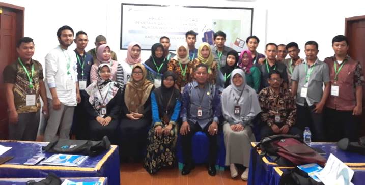 Foto bersama peserta pelatihan pemetaan dan pemutakhiran muatan SP2020 Kabupaten Kolaka Timur, Kamis (4/4/2019). (Foto: Wulandari/SULTRAKINI.COM)