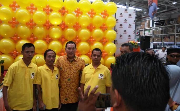 Ketua Umum Partai Berkarya, Tommy Soeharto saat melakukan Grand Opening GORO di Cibubur, Gn Putri - Bogor, belum lama ini. (Foto: Istimewa).