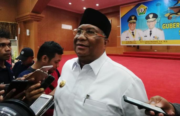 Gubernur Sultra, Ali Mazi. (Foto: Wayan Sukanta/SULTRAKINI.COM)