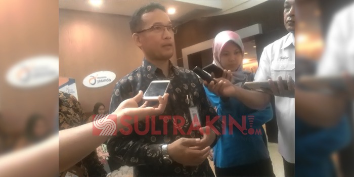 Kepala OJK Sultra, Muhammad Fredly Nasution. (Foto: Wa Rifin/SULTRAKINI.COM).