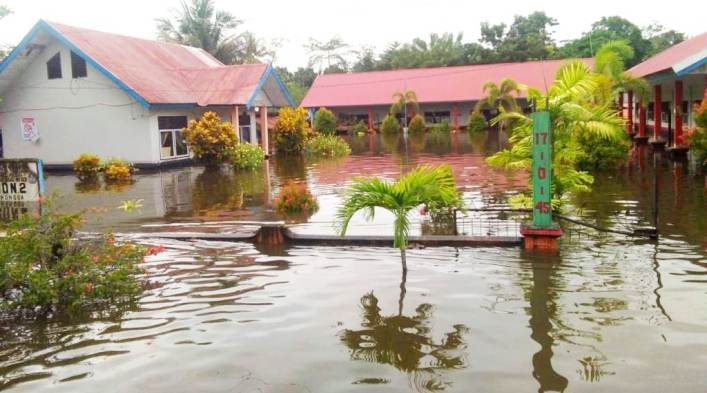 SDN 2 Hongoa di Kecamatan Pondidaha, Kabupaten Konawe terendam banjir. (Foto: Istimewa)