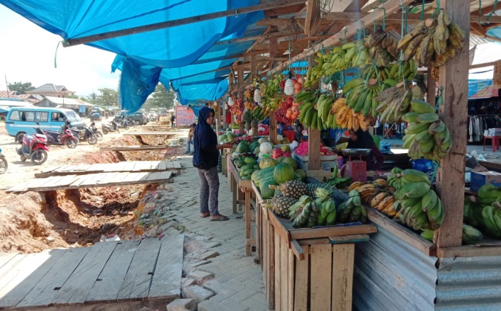Situasi terkini di Pasar Panjang, Kamis (27/6/2019). (Foto: Hasrul Tamrin/SULTRAKINI.COM)