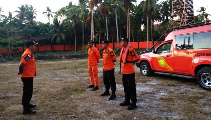 Tim Rescue Pos SAR Wakatobi diberangkatkan dengan menggunakan RIB menuju TKM. (Foto: Humas Basarnas).