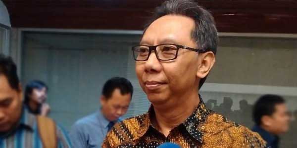 Anggota Dewan Komisioner OJK Bidang Edukasi Perlindungan Konsumen, Tirta Segara. (Foto: Istinewa)