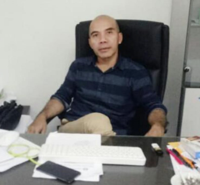 Sumadi Dilla (Dosen/Ketua Jurusan Komunikasi FISIP UHO)