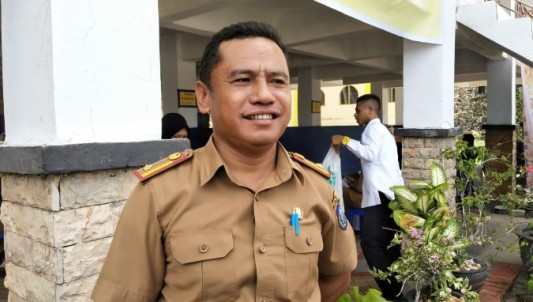Kepala Badan KPSDM Wakatobi, Sahibuddin, (Foto: Amran Mustar Ode/SULTRAKINI.COM)
