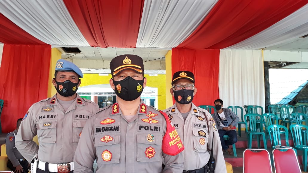Kepala Kepolisian Resort Baubau, AKBP Zainal Rio Chandra Tangkari (tengah), (Foto: Aisyah Welina/SULTRAKINI.COM)