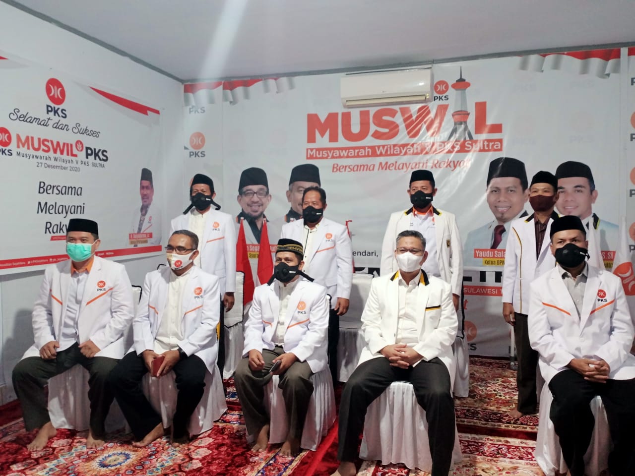 Jajaran pengurus MPW dan DPW PKS Sultra hasil Muswil V (Foto: Hasrul Tamrin/SULTRAKINI.COM)