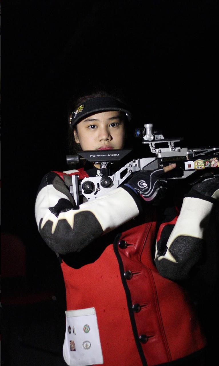 Atlet menembak, Aulia Azzahra Putri Liang Romy Saranani, (Foto: Ist)