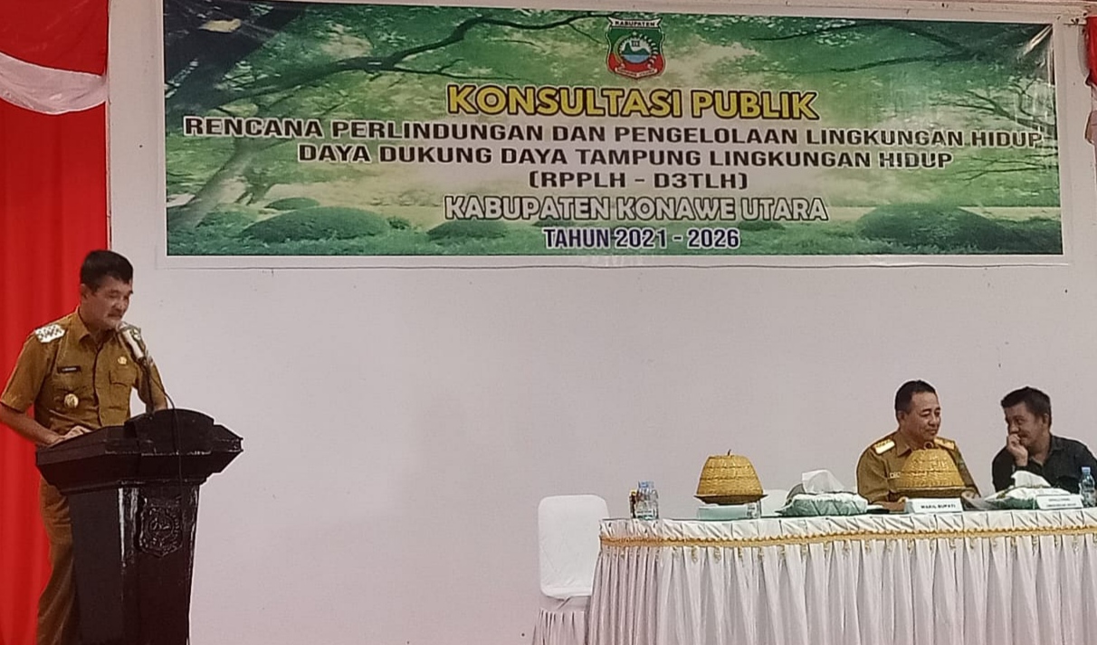 Wakil Bupati Konut Abuhaera membuka kegiatan, (Foto: Aripin Lapotende/SULTRAKINI.COM)