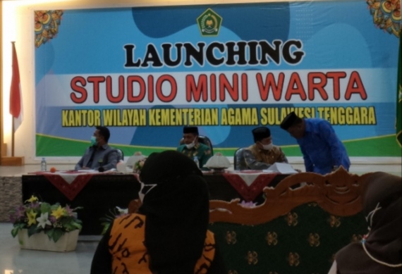 Proses launching Studio Mini Warta Kemenag Sultra, (Foto: Ist)