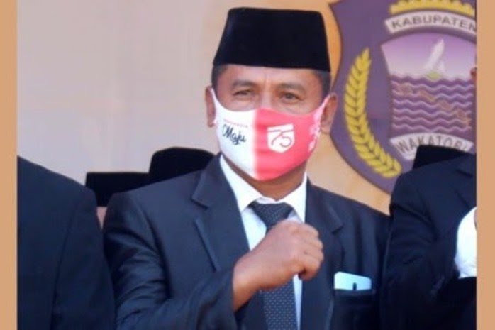 Kepala BKPSDM Kabupaten Wakatobi, Sahibuddin (Foto: Amran Mustar Ode/SULTRAKINI.COM)