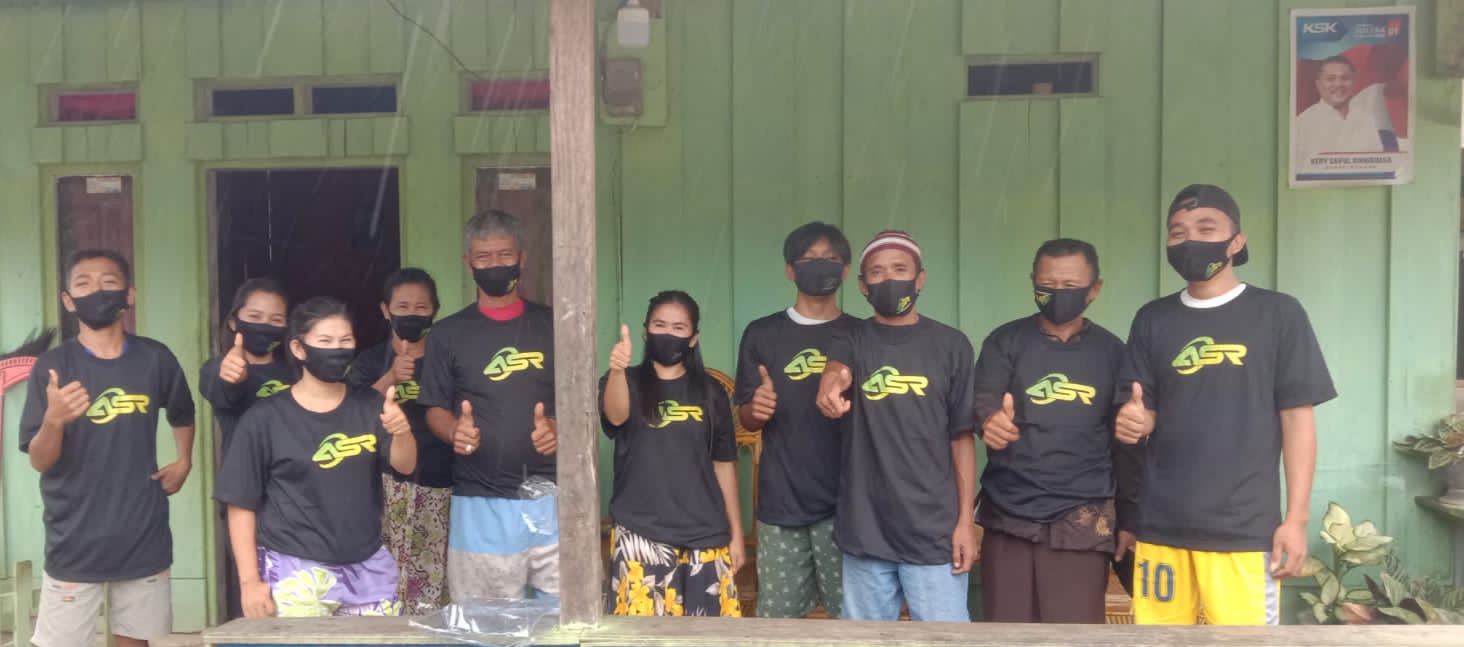 Relawan ASR Bombana saat sosialisasikan Andi Sumangerukka sebagai balon Gubernur Sultra. (Foto: Ist)