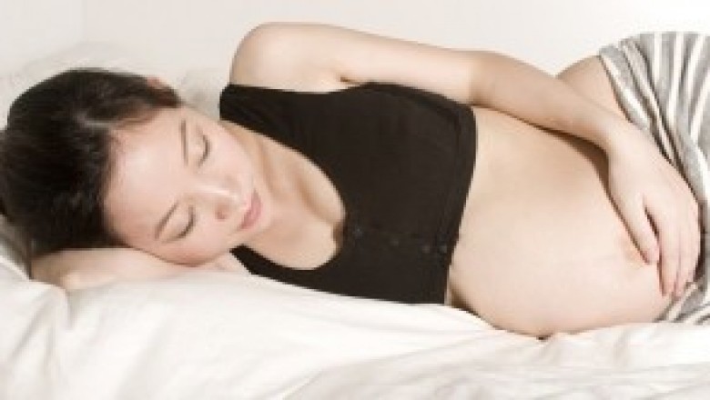 Posisi Tidur Yang Baik Untuk Ibu Hamil Newstempo