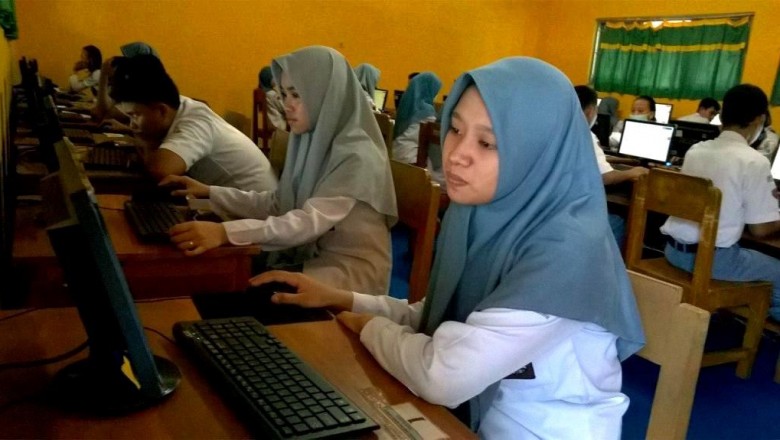 19 Sekolah Daerah 3T di Sultra Terima Akses Internet dari Kemdikbud